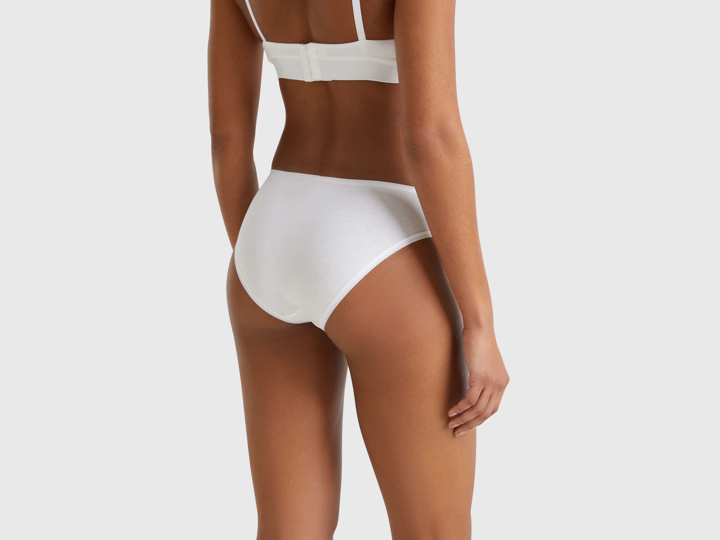 SLIP Women image number 1