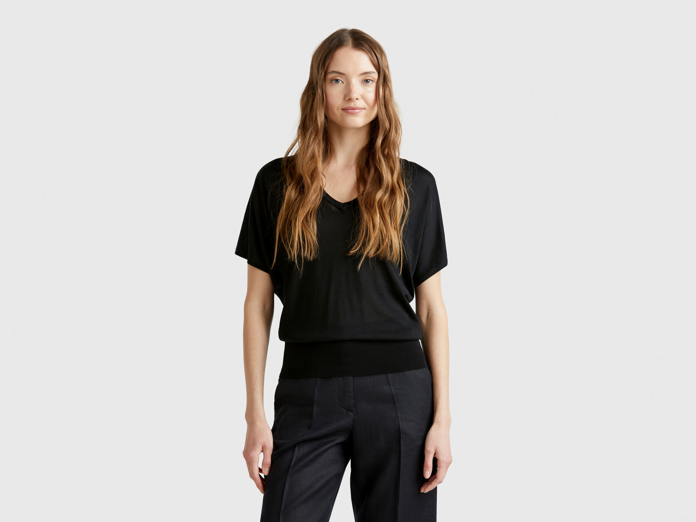 V NECK SWEATER H/S Women image number 0