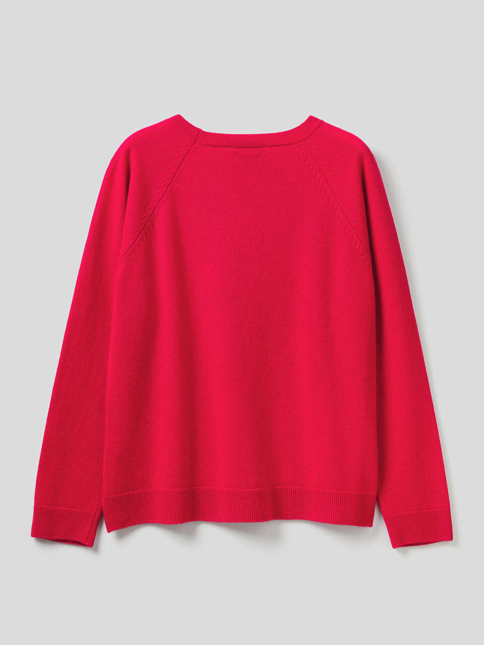 Crew neck sweater in cashmere and wool blend image number 2