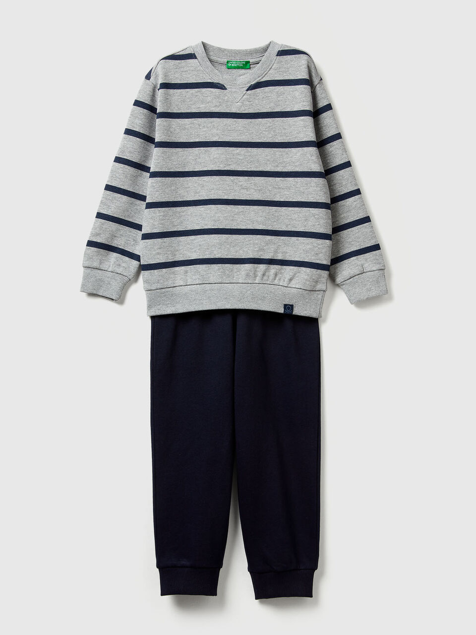 SET SWEATER+TROUSERS Junior Boy image number 1