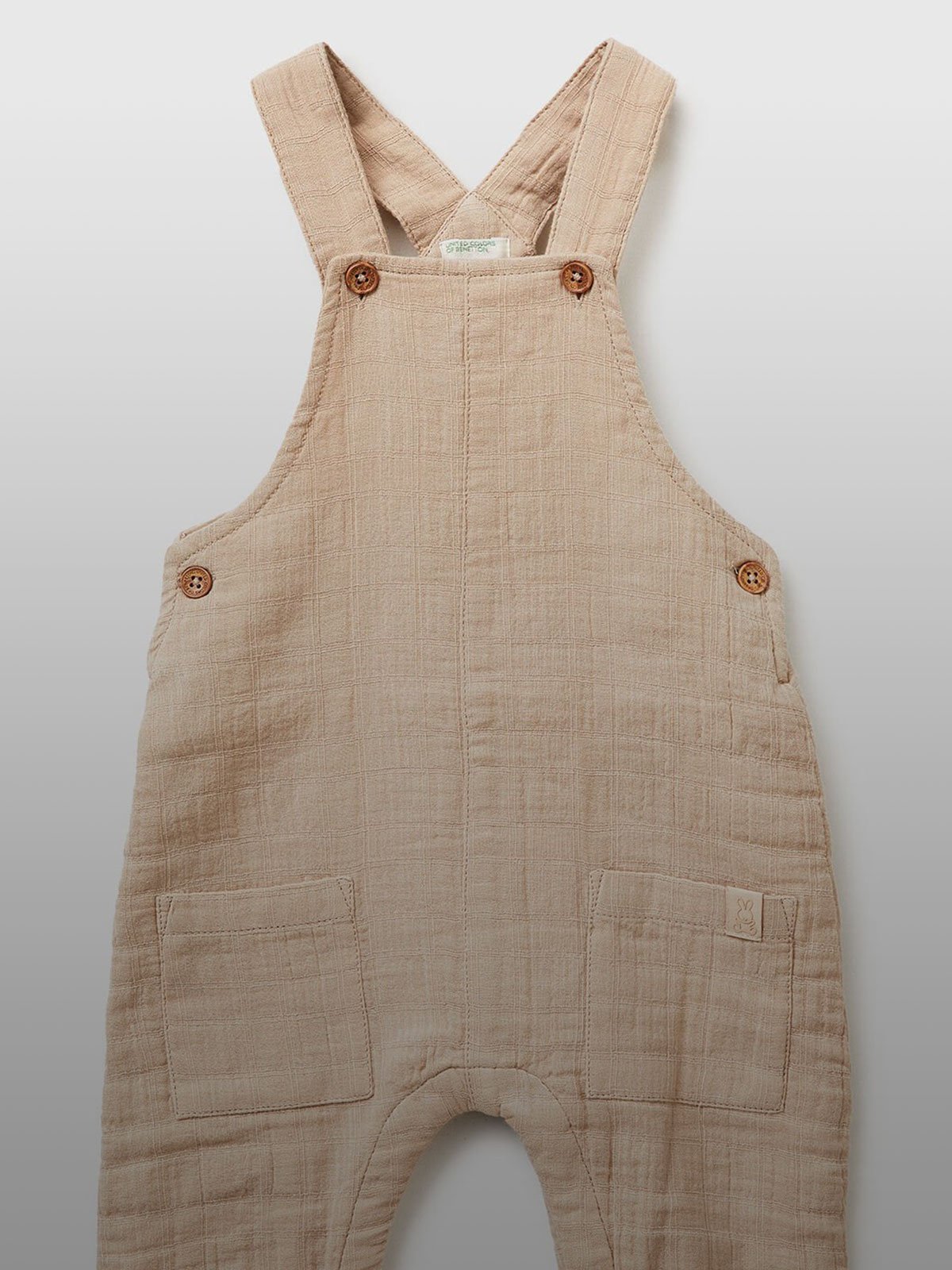 new born <span class="text-l playful">(0 - 18 months)</span> benetton