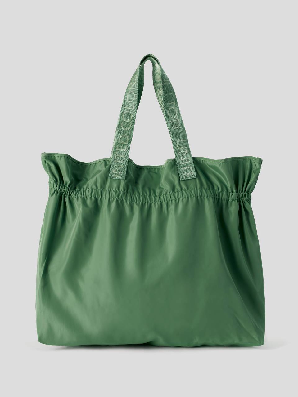 Benetton Beach bag in recycled nylon 6RIP1Y00C 901