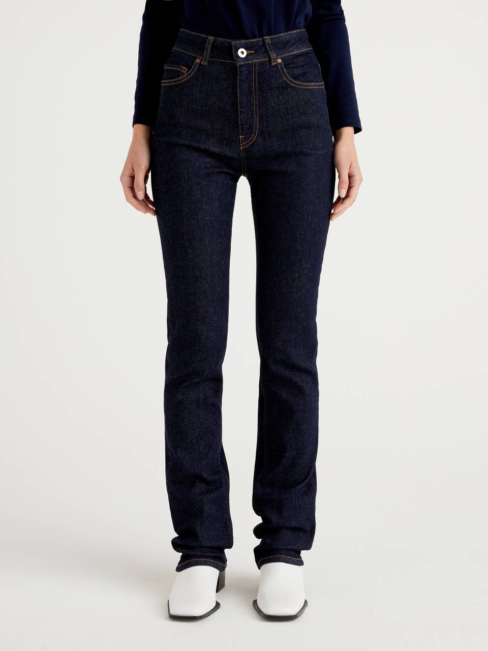 Benetton Five-pocket bootcut jeans. 1