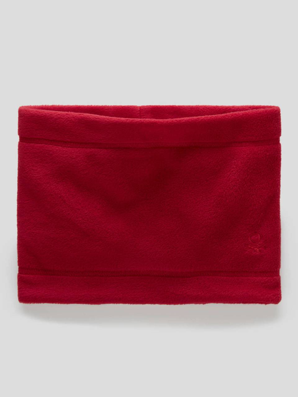 Benetton Neck warmer in fleece with embroidered logo. 1