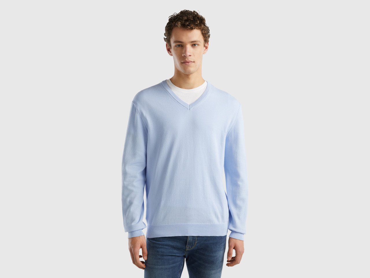 Men's v store neck sweater