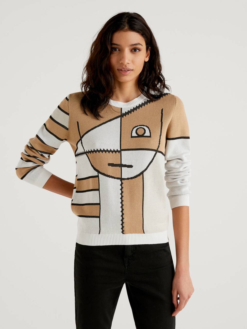 Benetton Sweater with stylized design. 1 Benetton Sweater with stylized design. 1