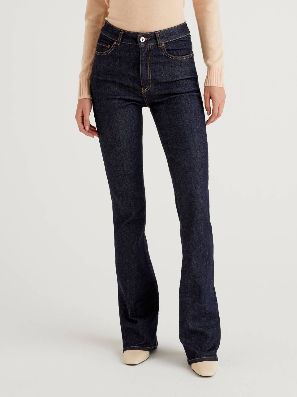 Benetton Stretch flared jeans. 1